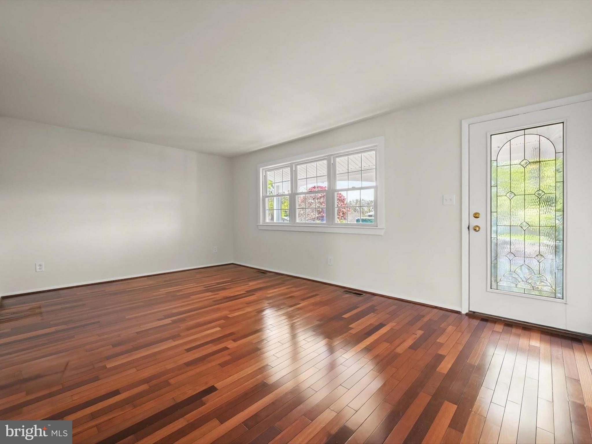 BONNIE BRAE - Residential