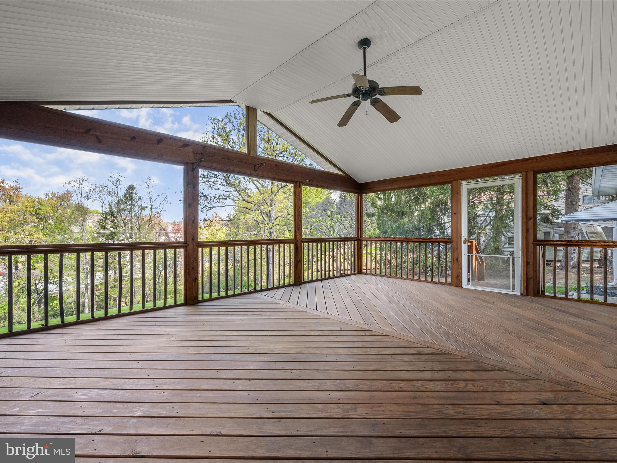 BONNIE BRAE - Residential