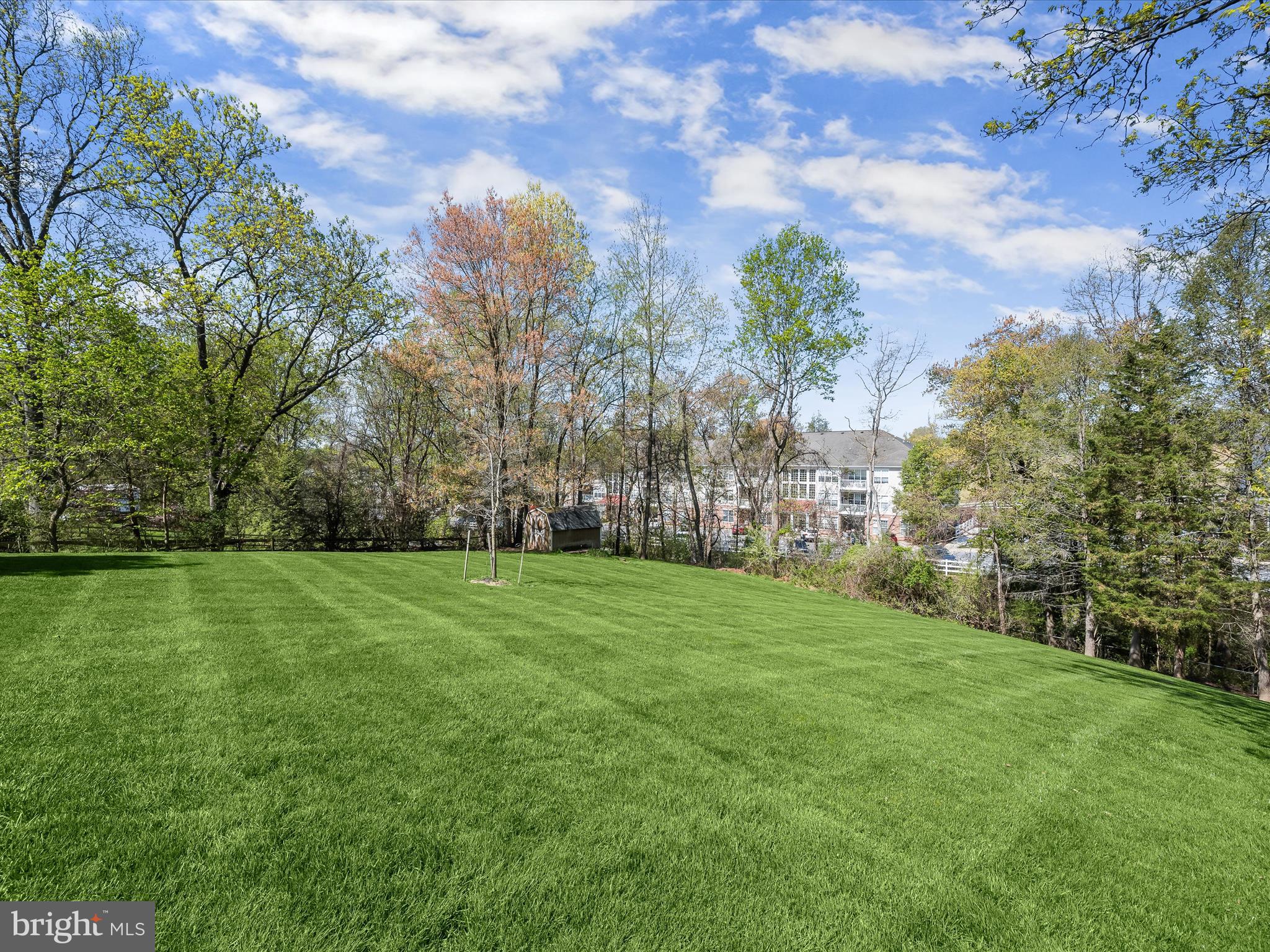 BONNIE BRAE - Residential