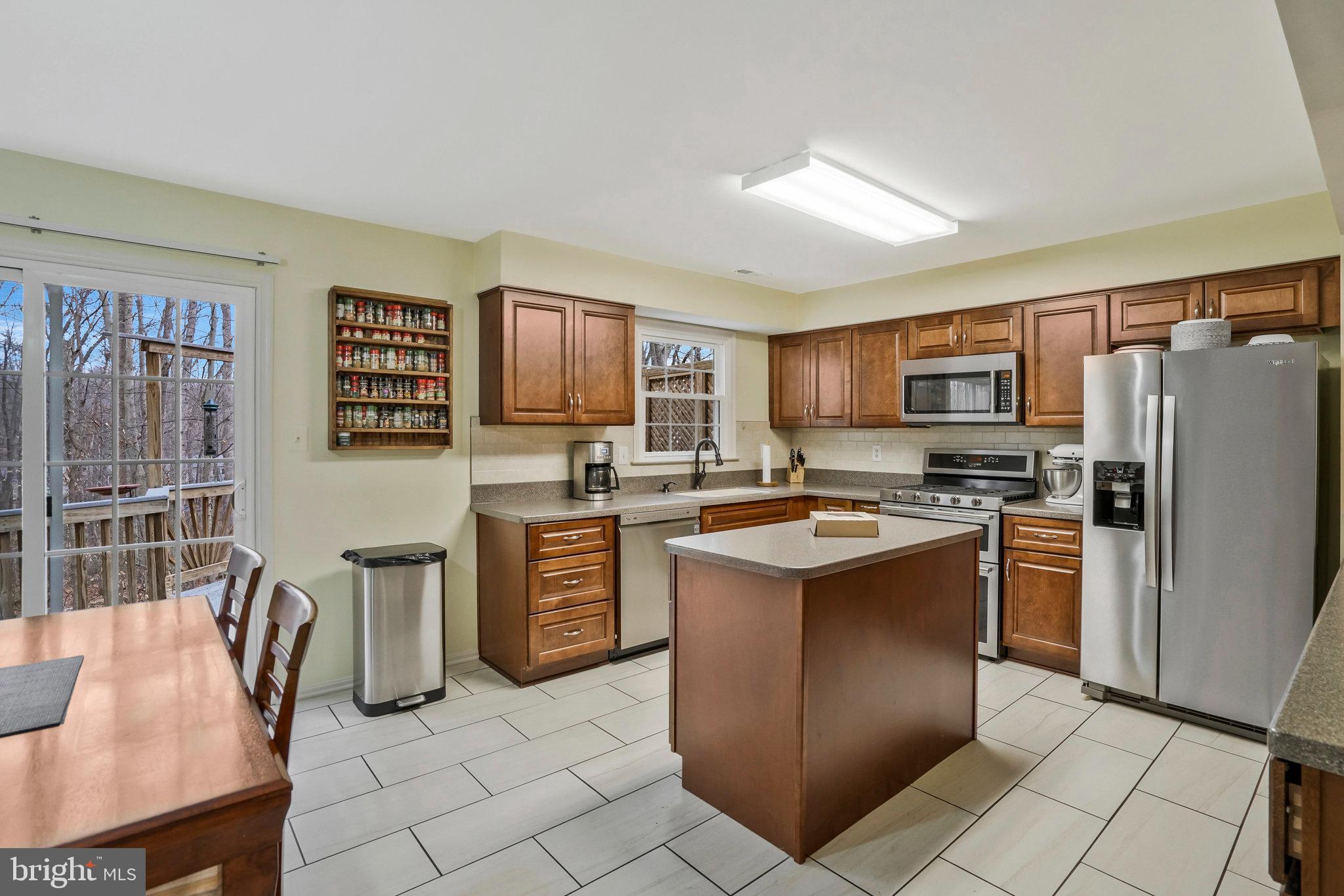 MIDDLEFORD - Residential