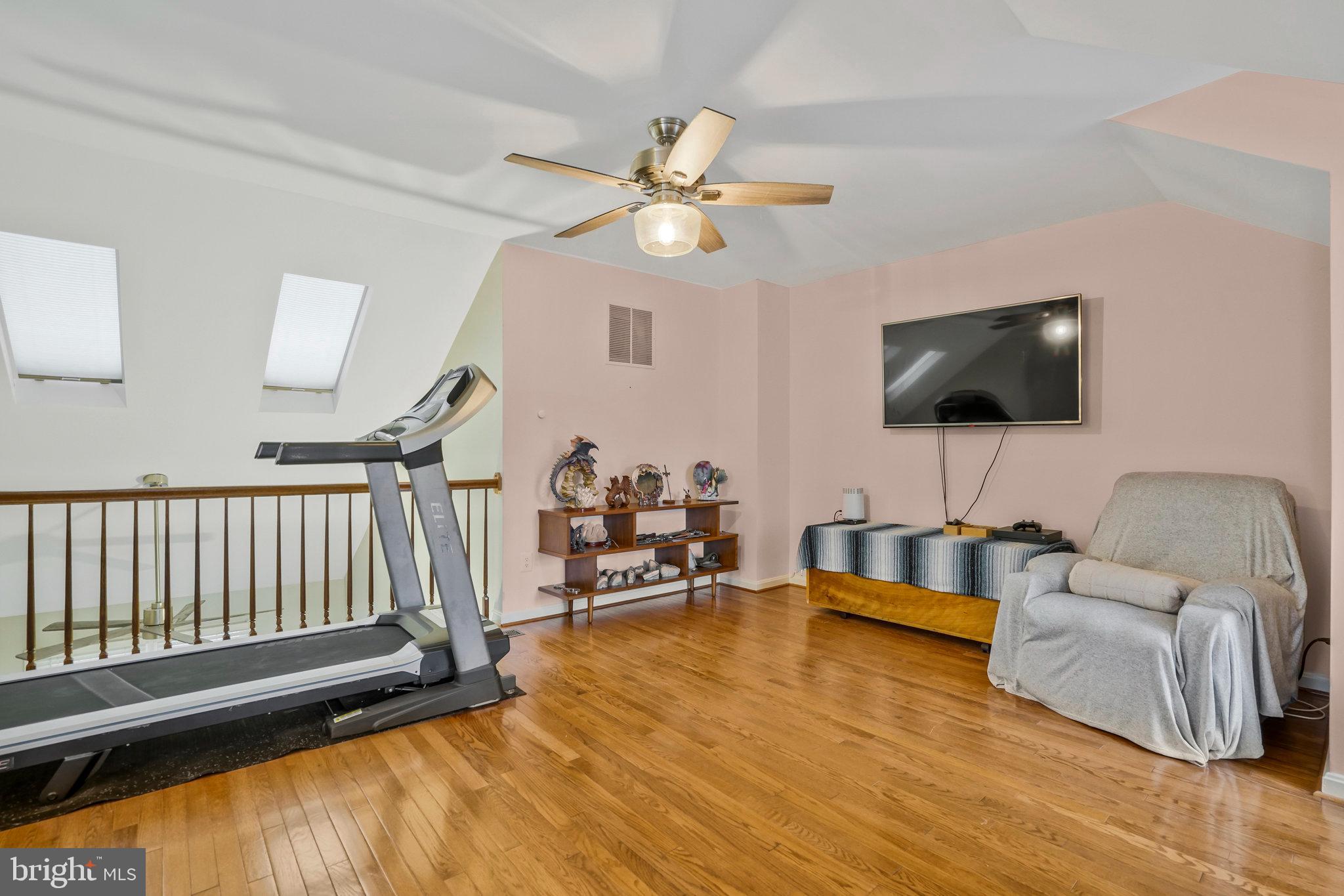 MIDDLEFORD - Residential