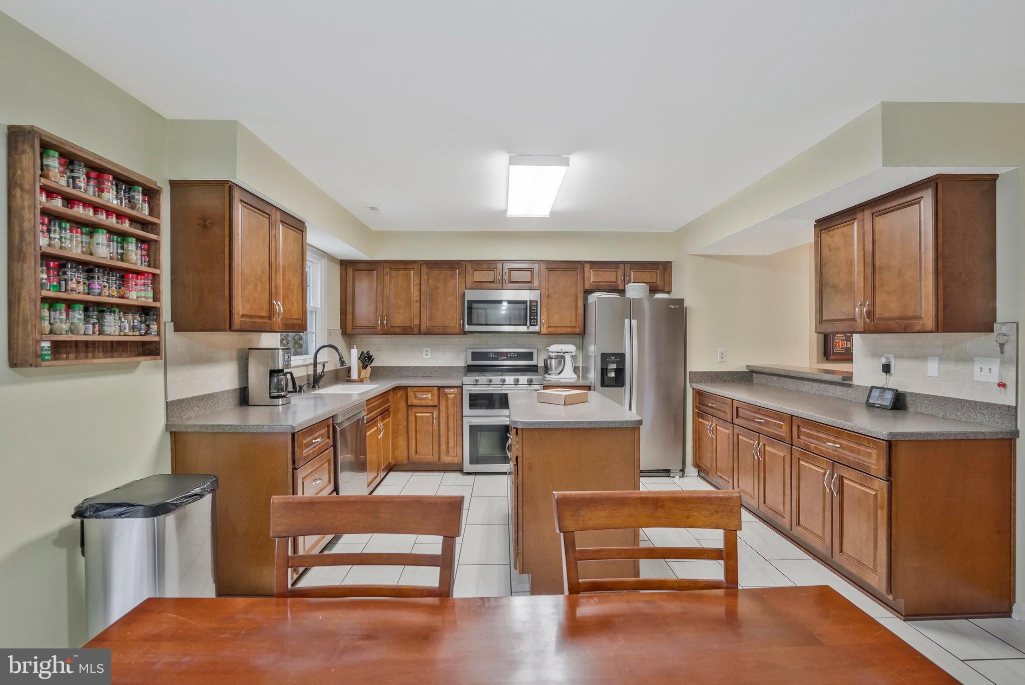 MIDDLEFORD - Residential