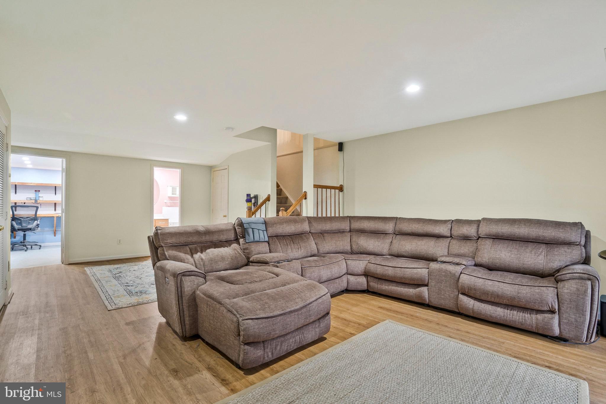 MIDDLEFORD - Residential