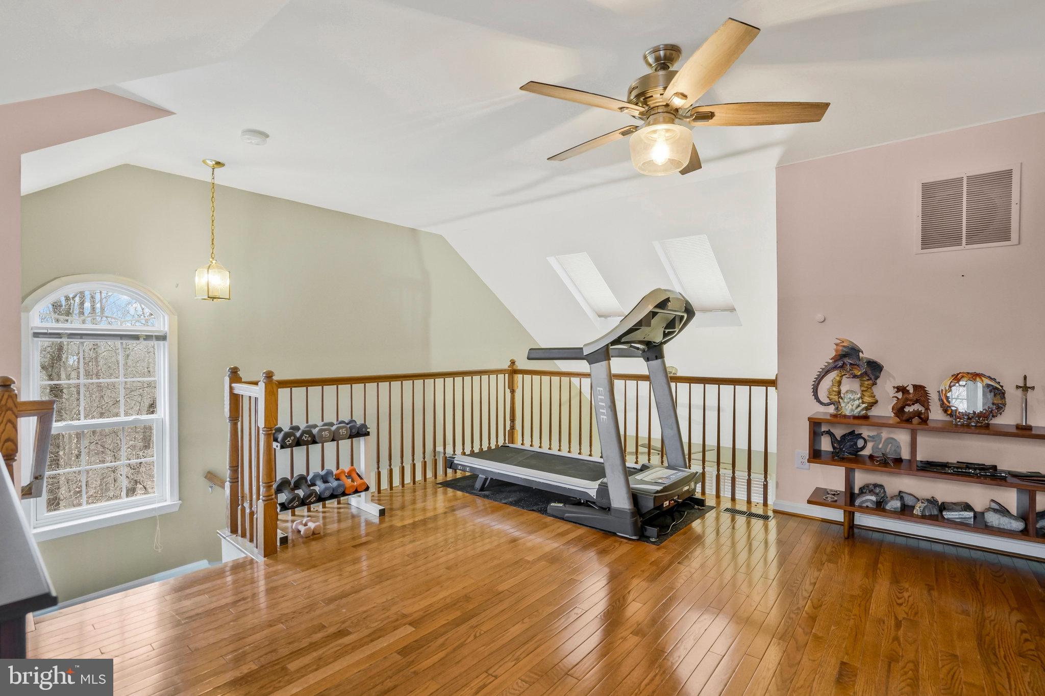 MIDDLEFORD - Residential