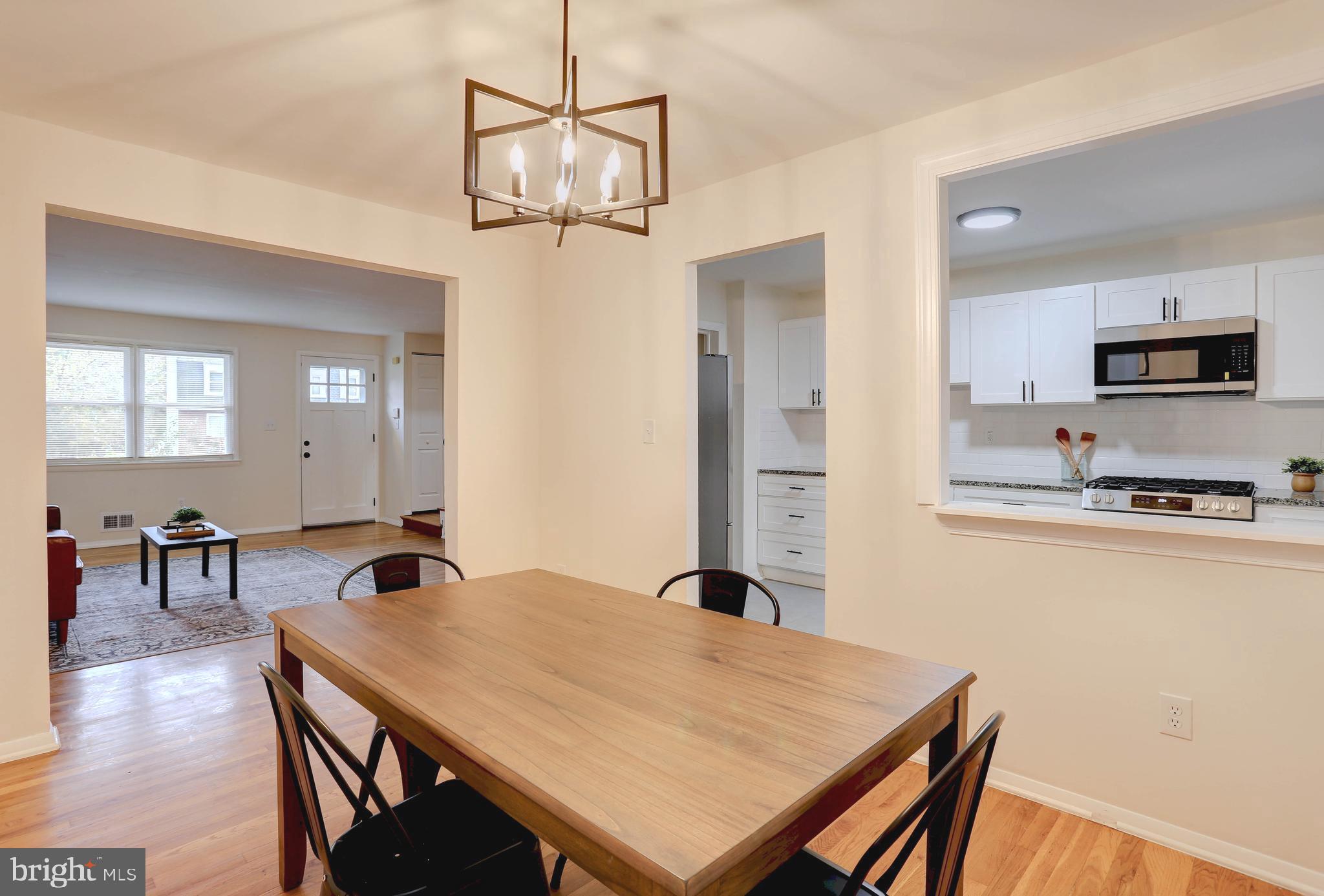 HOLLAND HILL - Residential