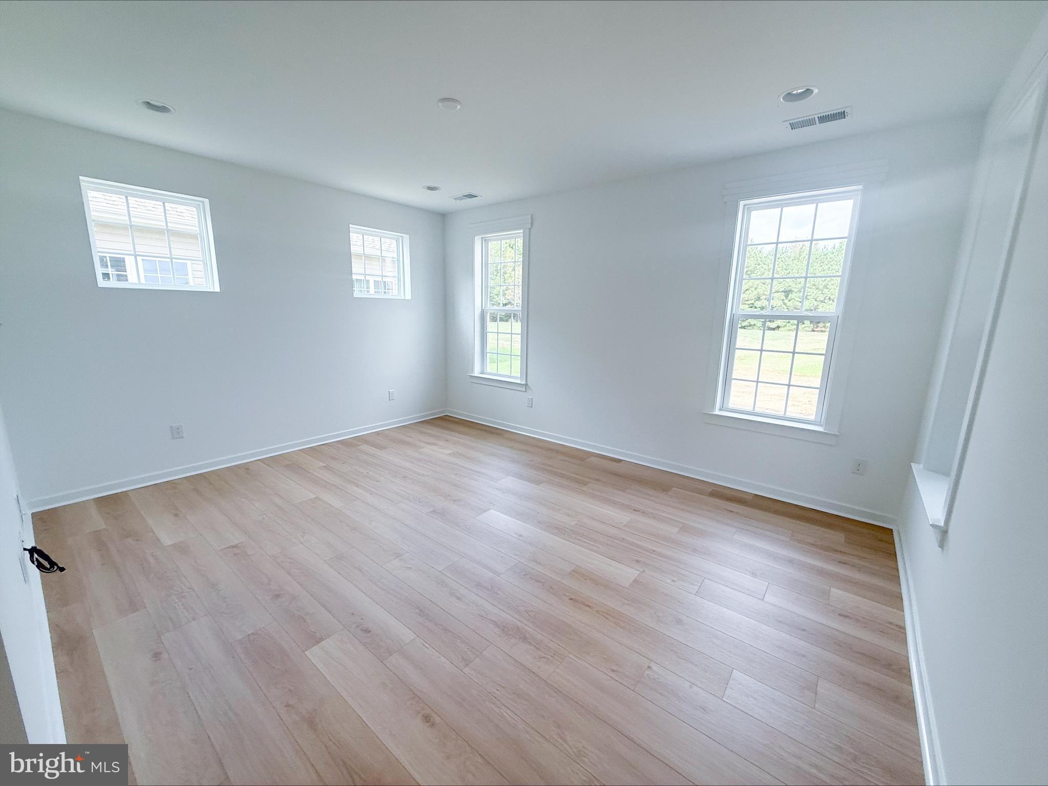 342 HERITAGE SHORES CIRCLE