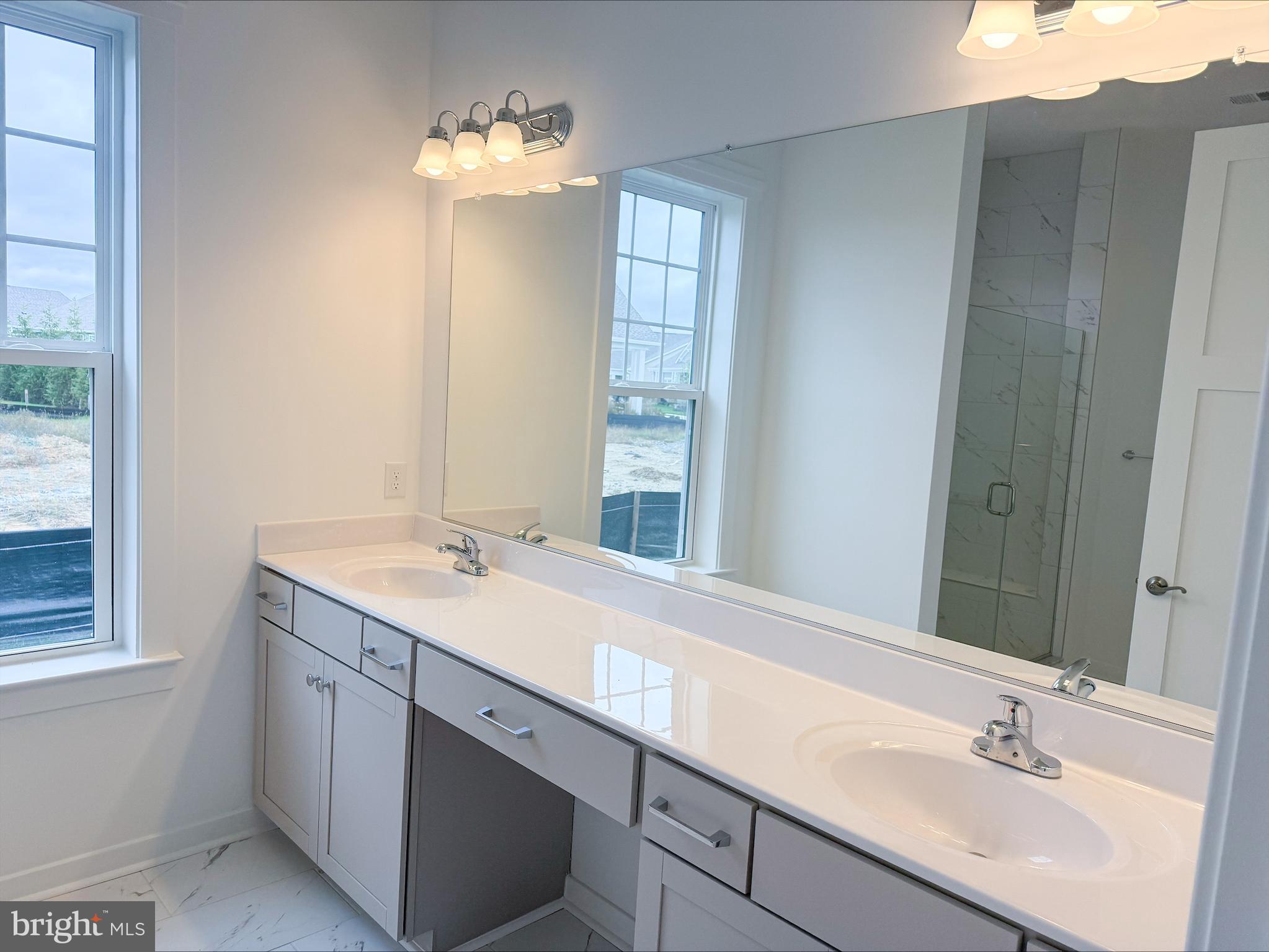 342 HERITAGE SHORES CIRCLE