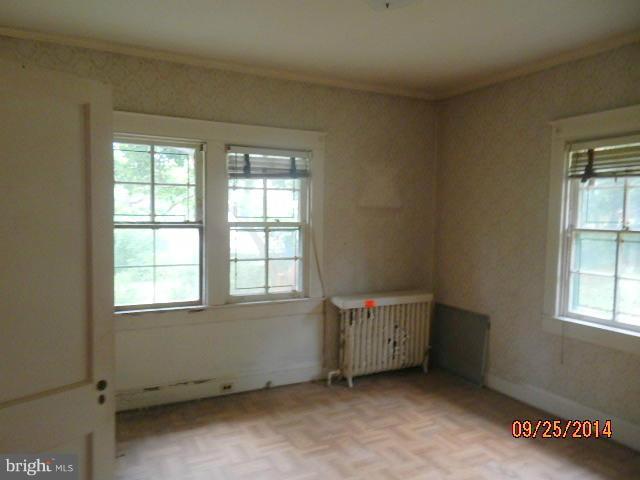 TEN HILLS - Residential