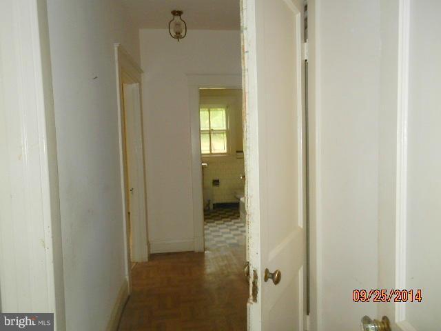 TEN HILLS - Residential