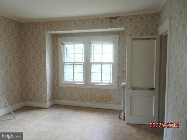 TEN HILLS - Residential