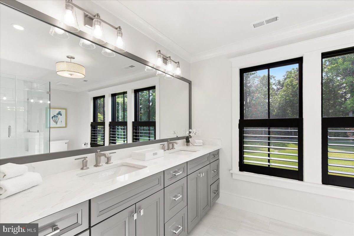 LEE HAVEN - Residential