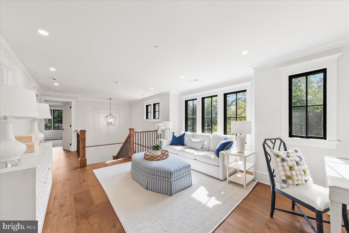 LEE HAVEN - Residential