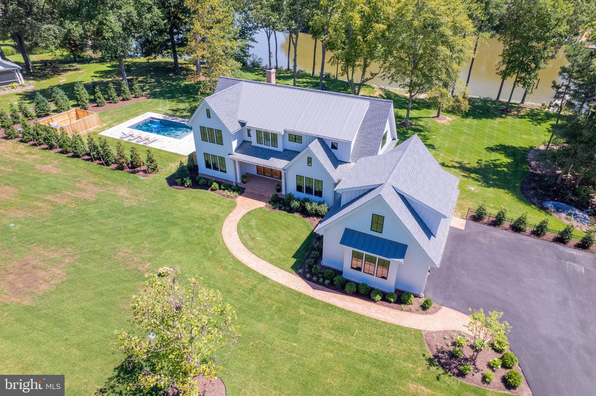 LEE HAVEN - Residential