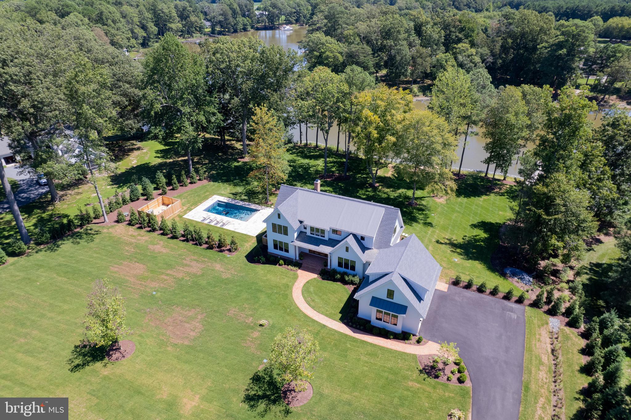 LEE HAVEN - Residential