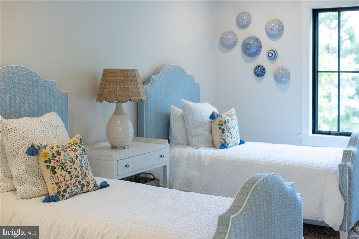 LEE HAVEN - Residential