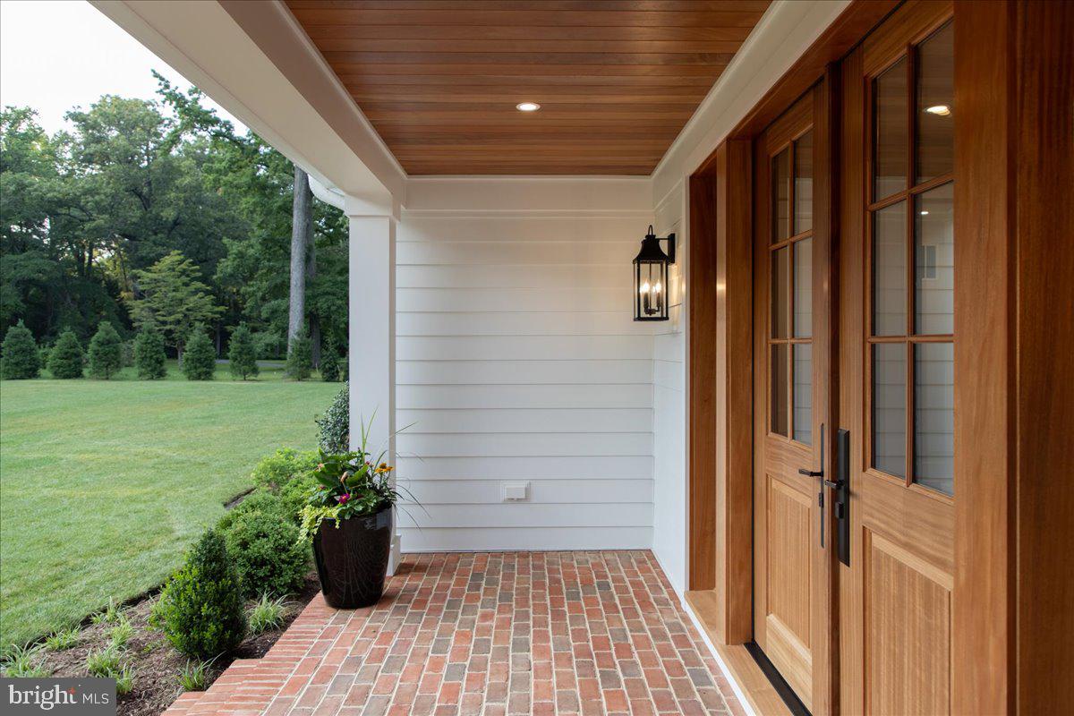 LEE HAVEN - Residential