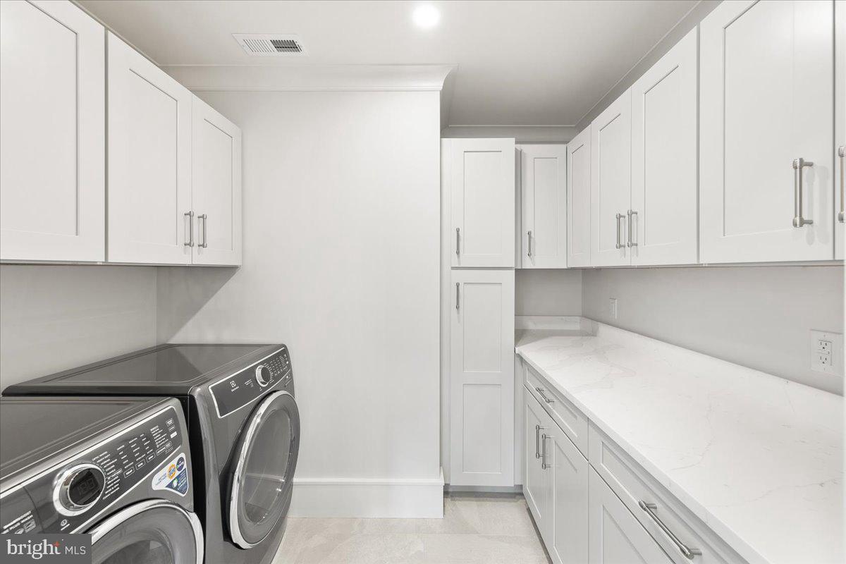 LEE HAVEN - Residential