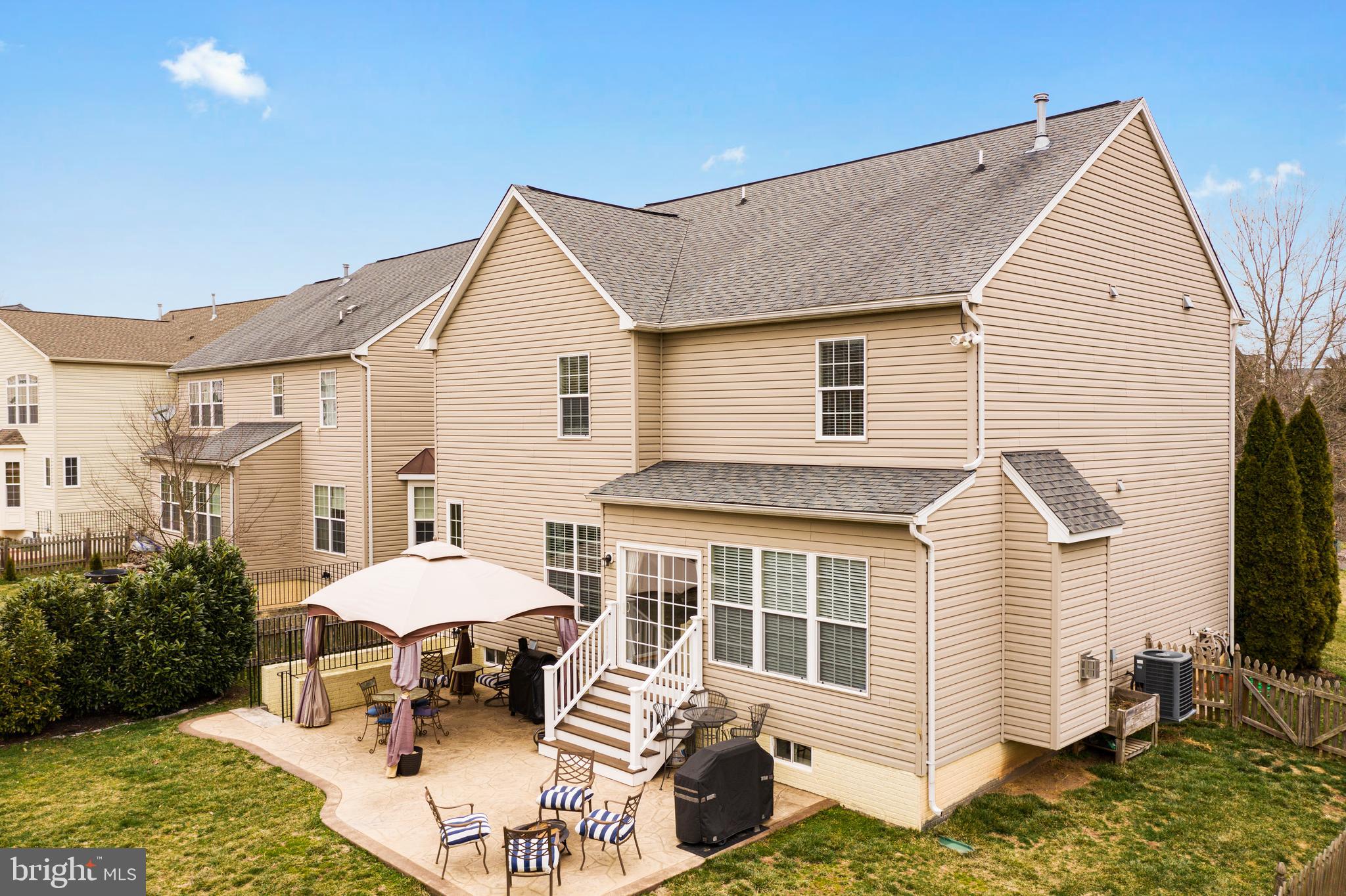 MEADOWS AT MORRIS FARM - Residential