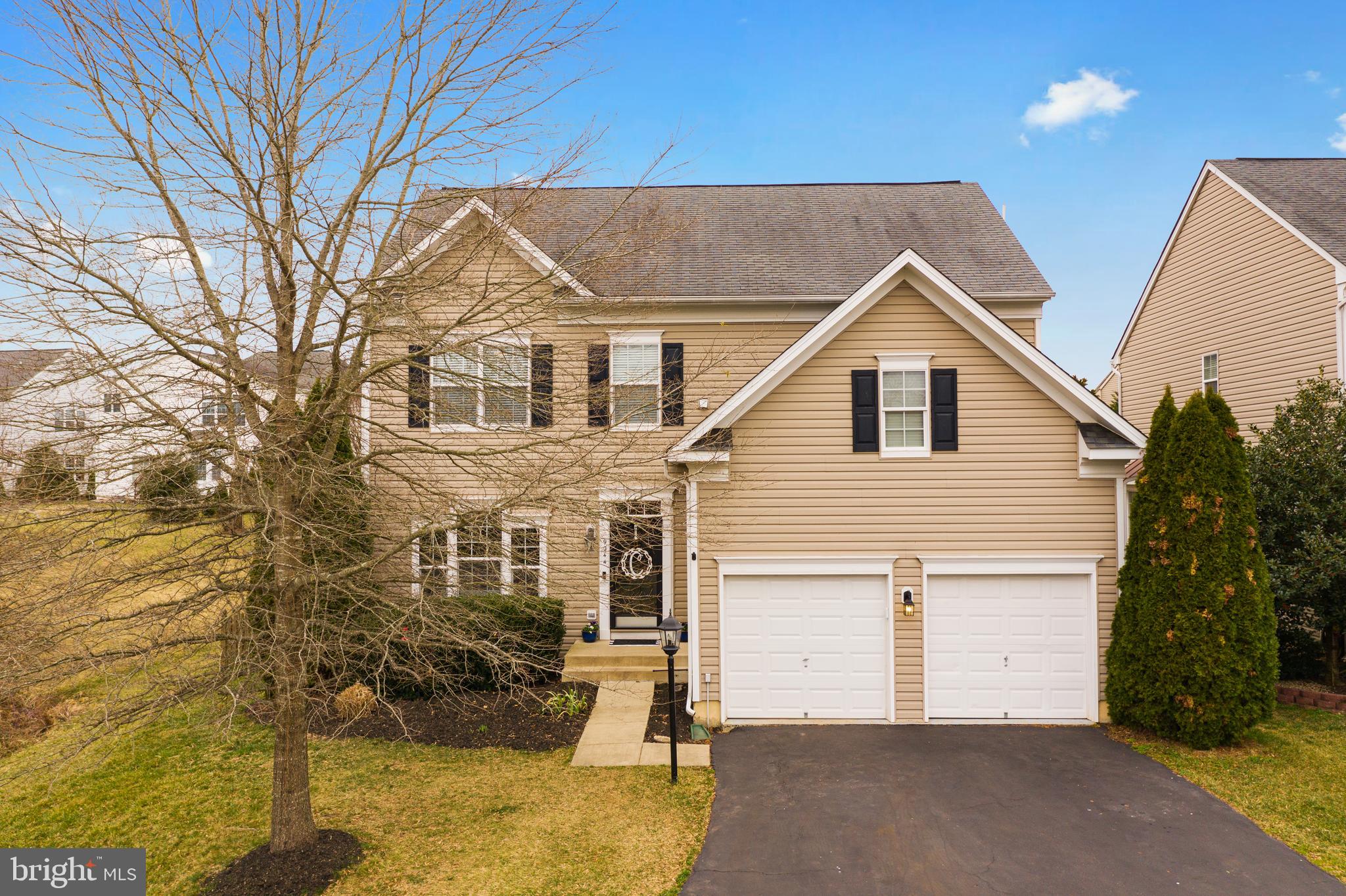 MEADOWS AT MORRIS FARM - Residential