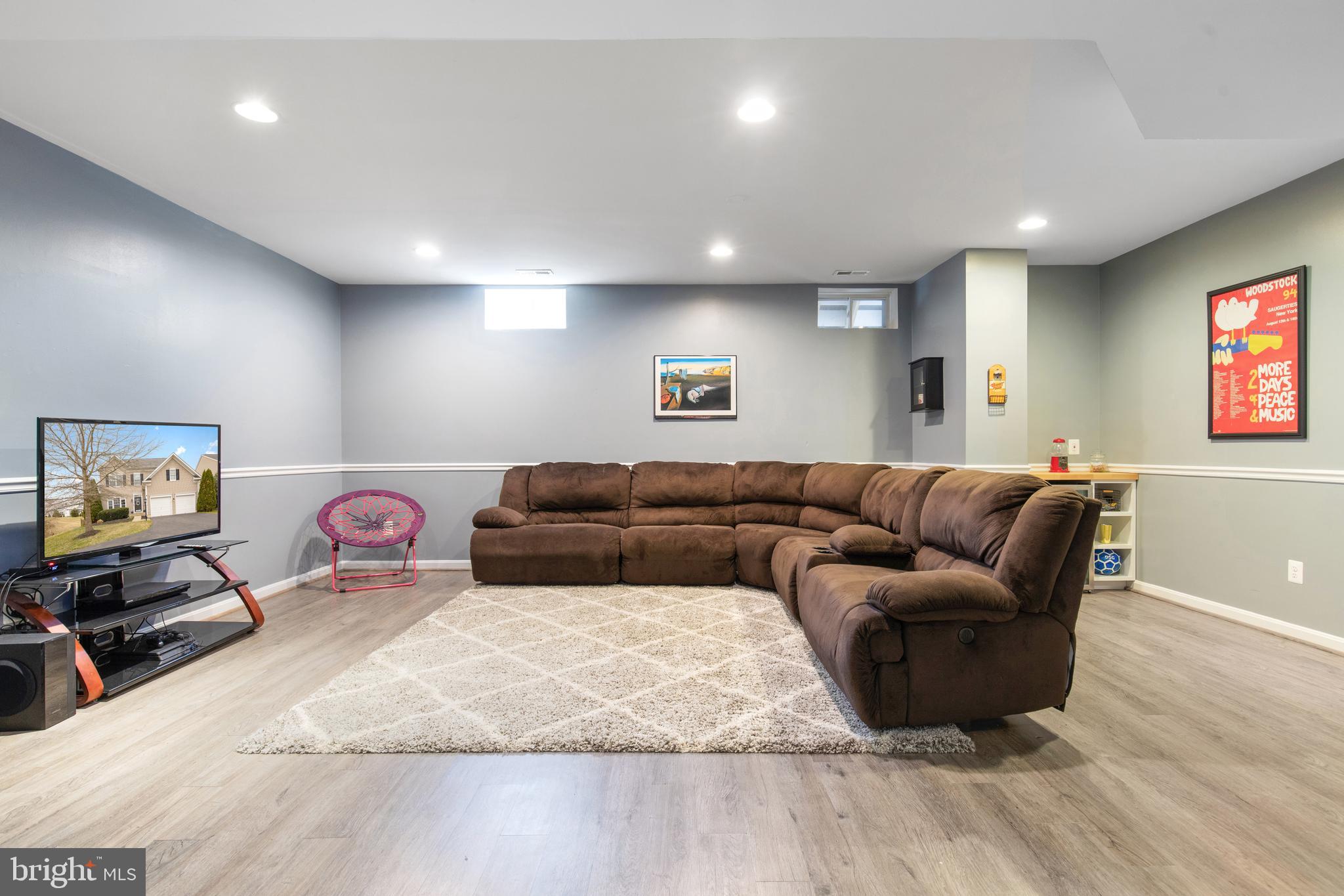 MEADOWS AT MORRIS FARM - Residential