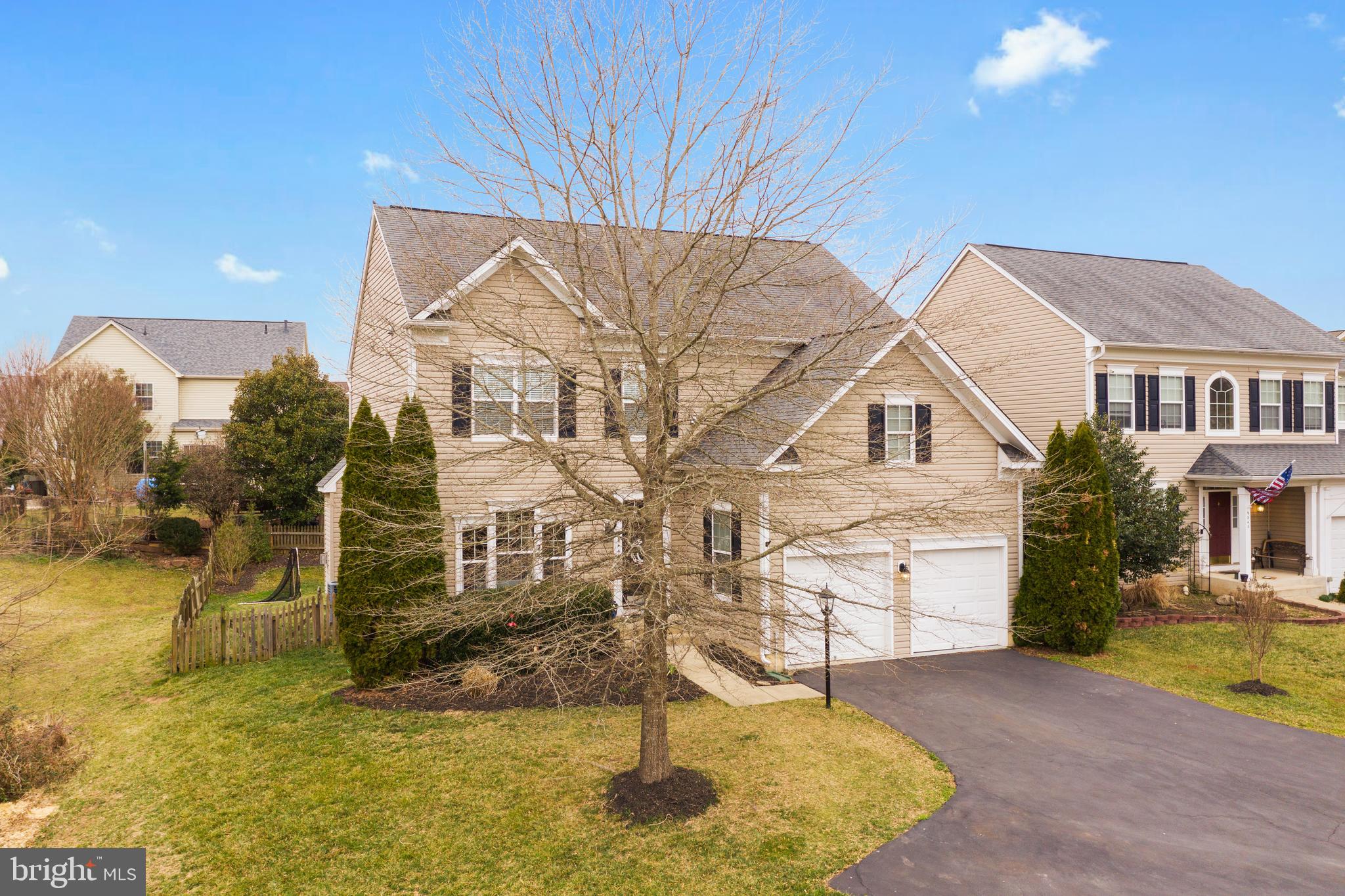 MEADOWS AT MORRIS FARM - Residential