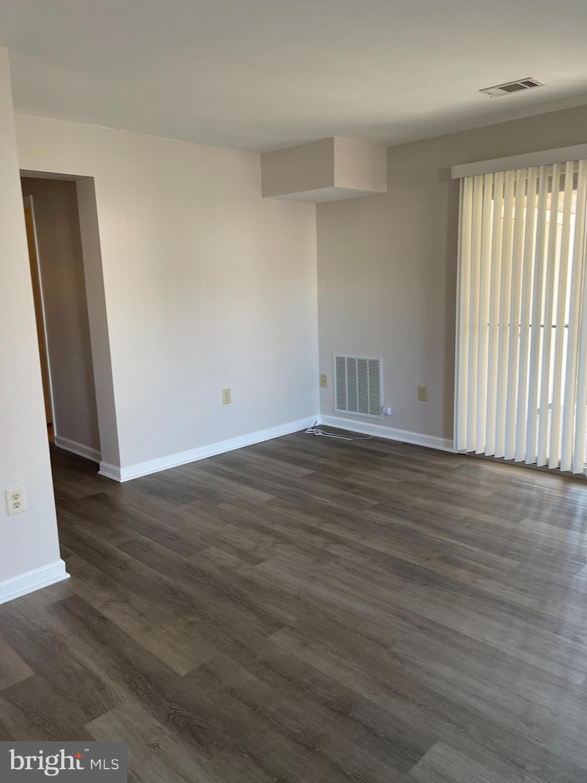 LAKE RIDGE - ANTIETAM - Residential