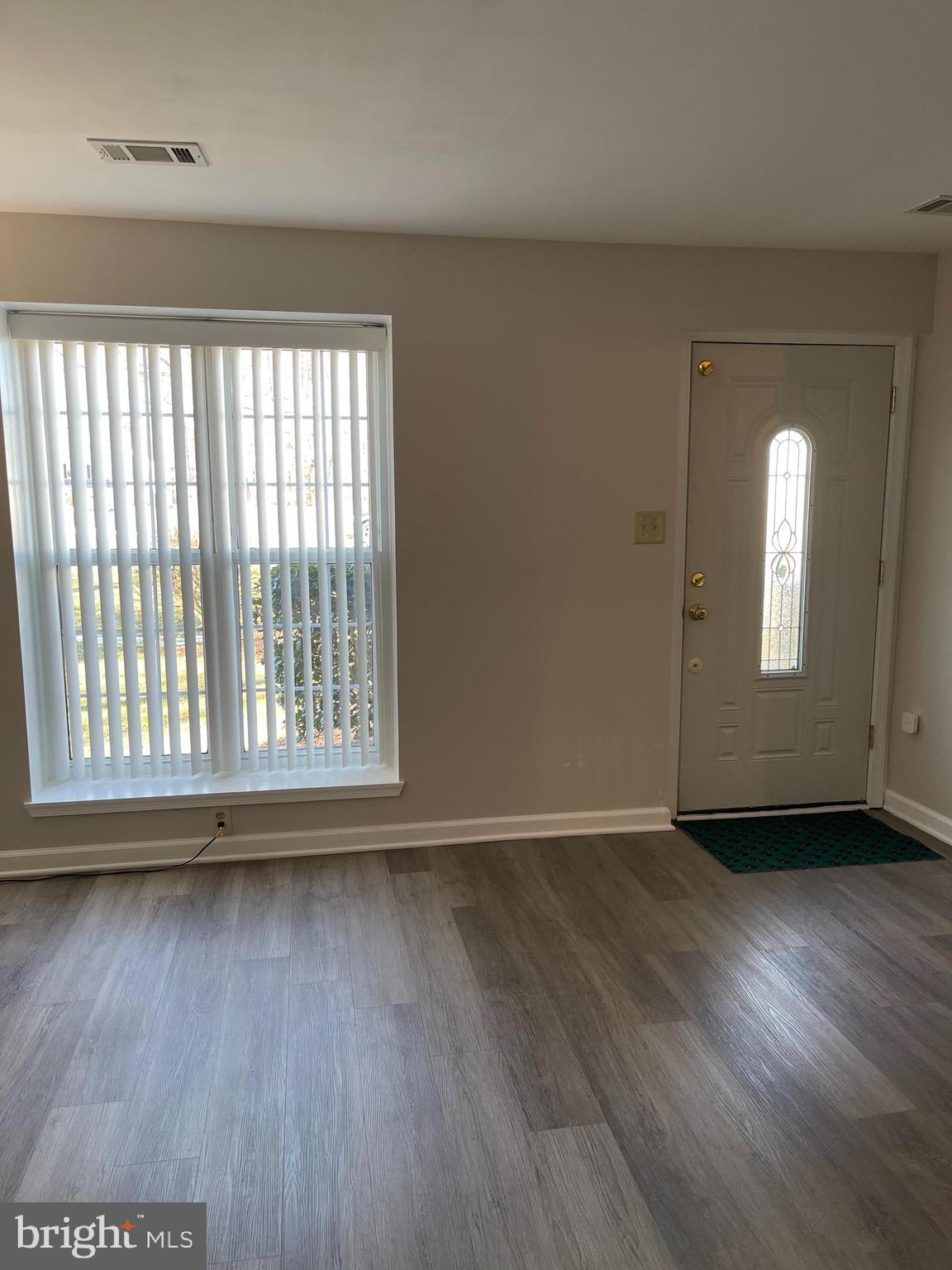 LAKE RIDGE - ANTIETAM - Residential