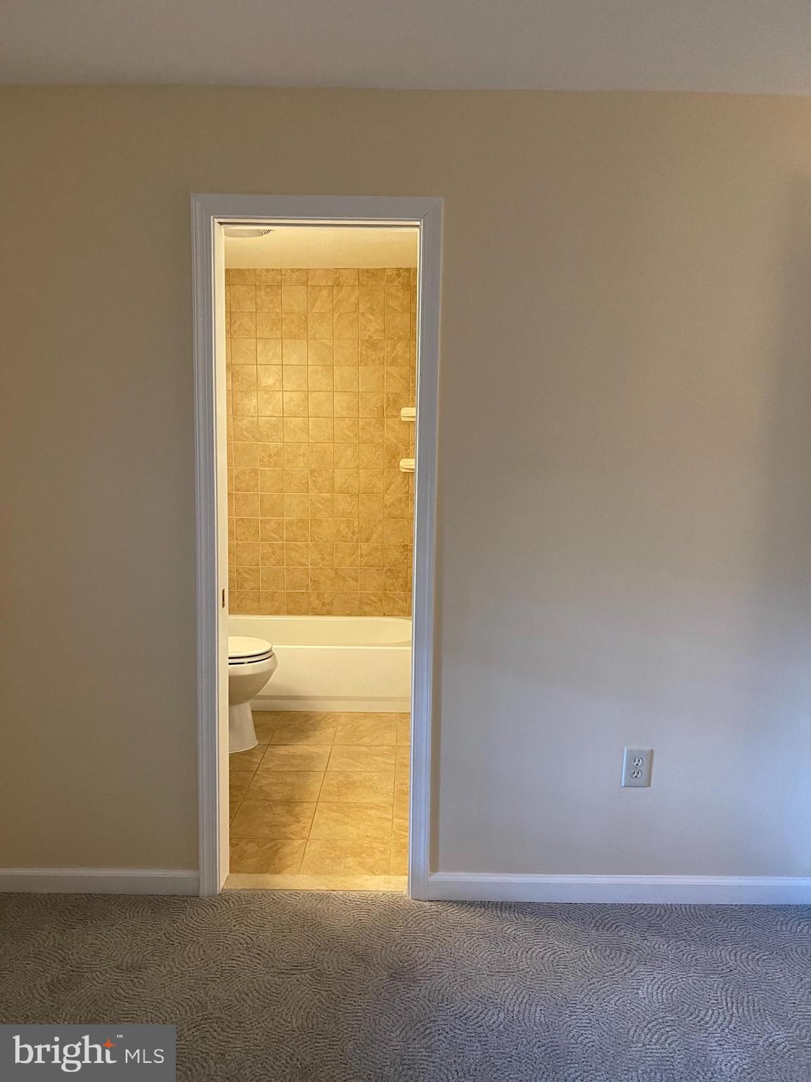 LAKE RIDGE - ANTIETAM - Residential