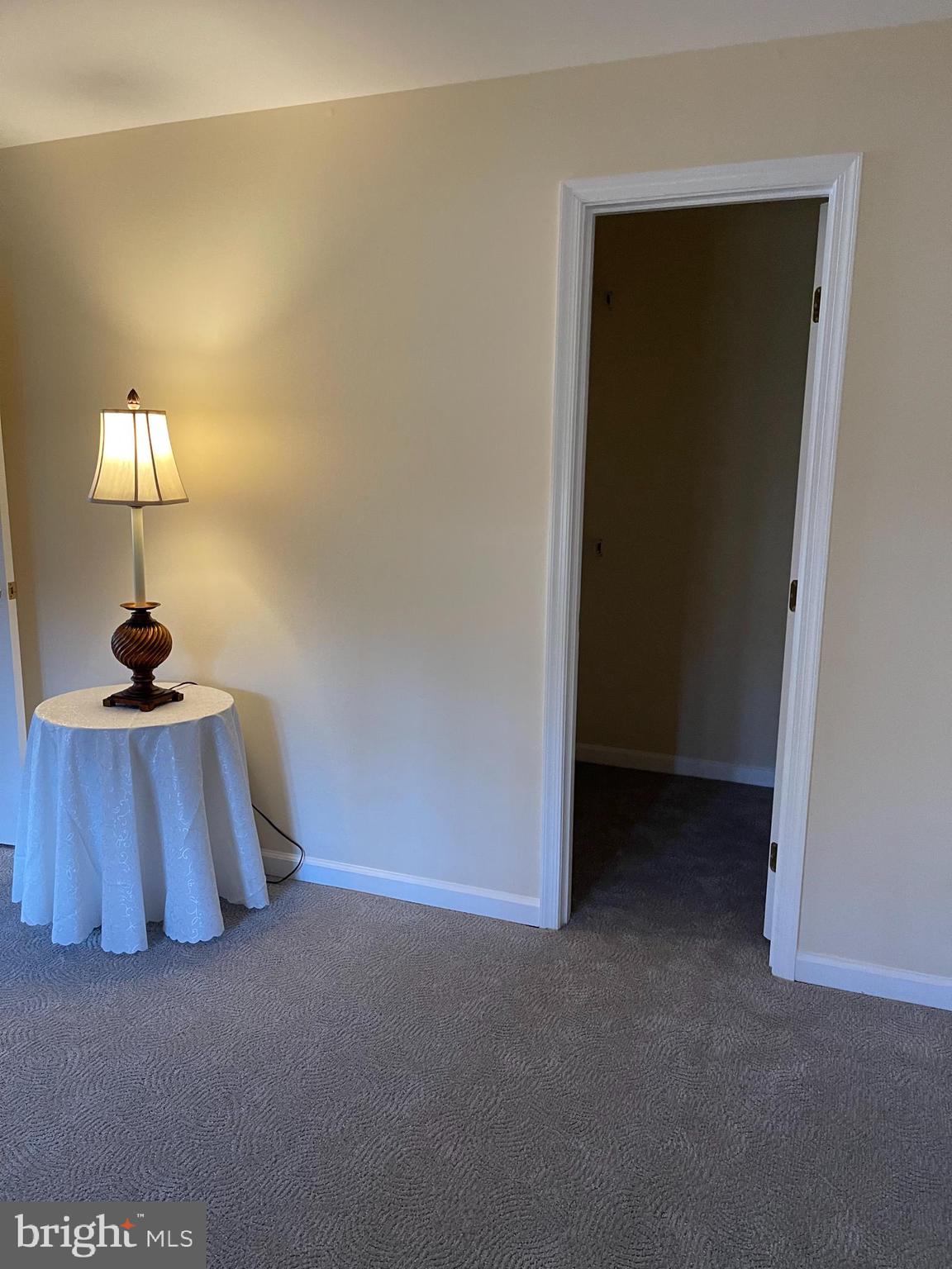 LAKE RIDGE - ANTIETAM - Residential