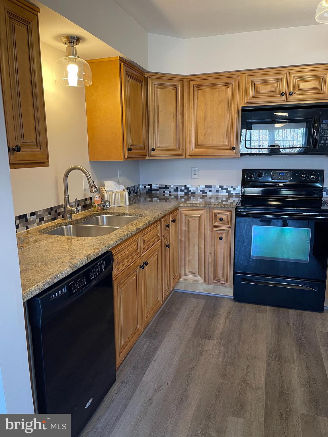 LAKE RIDGE - ANTIETAM - Residential