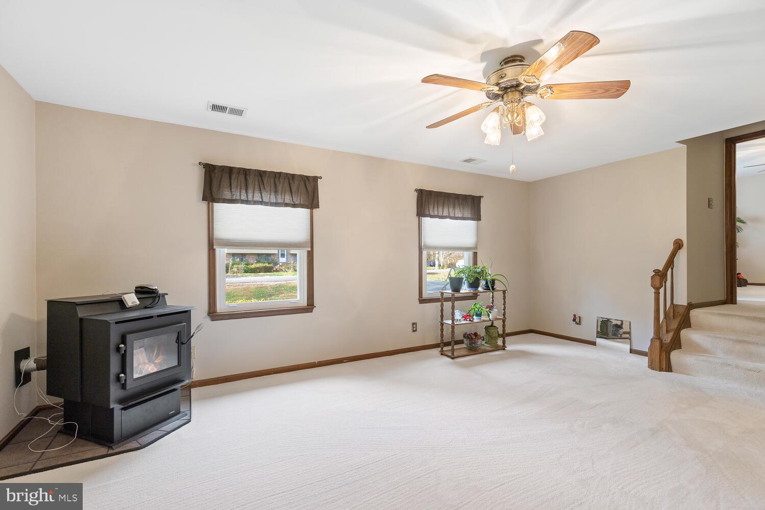 SHADOW WOODS - Residential