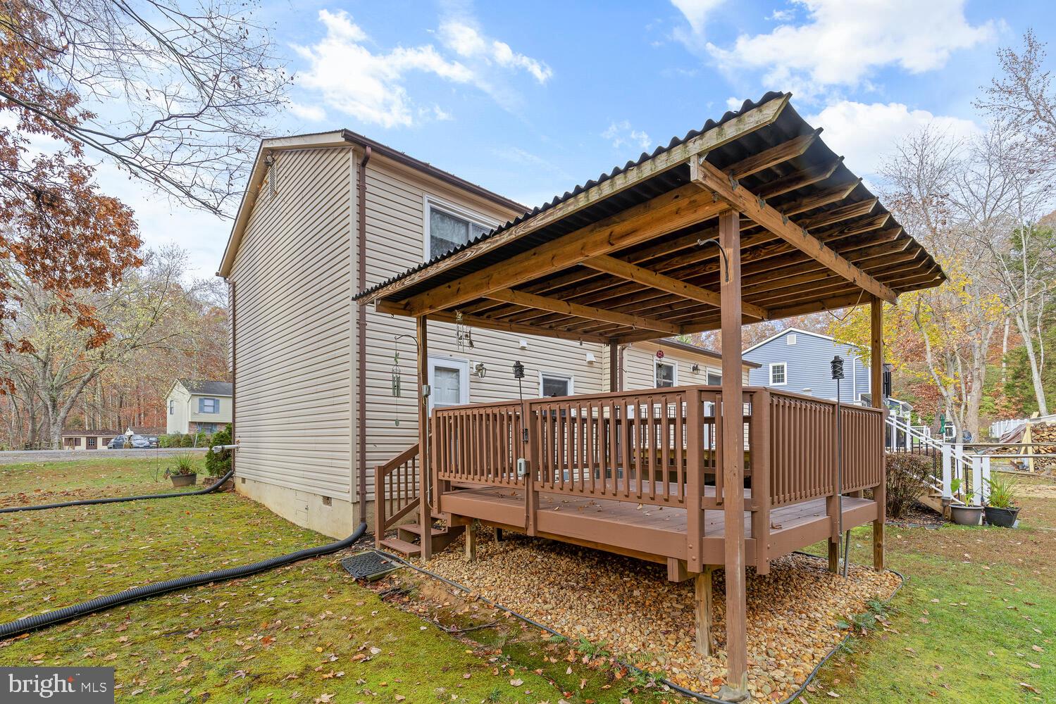 SHADOW WOODS - Residential