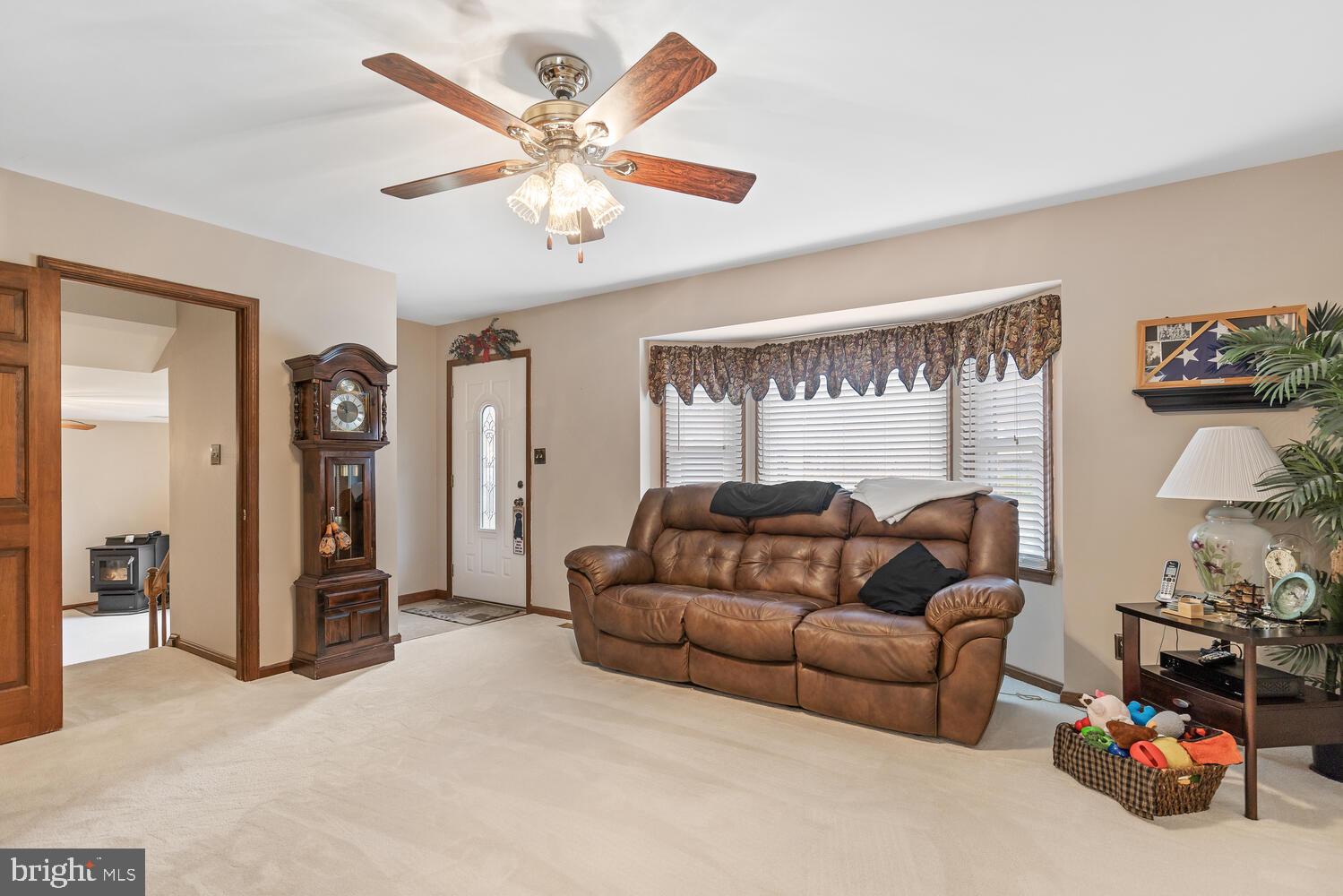 SHADOW WOODS - Residential