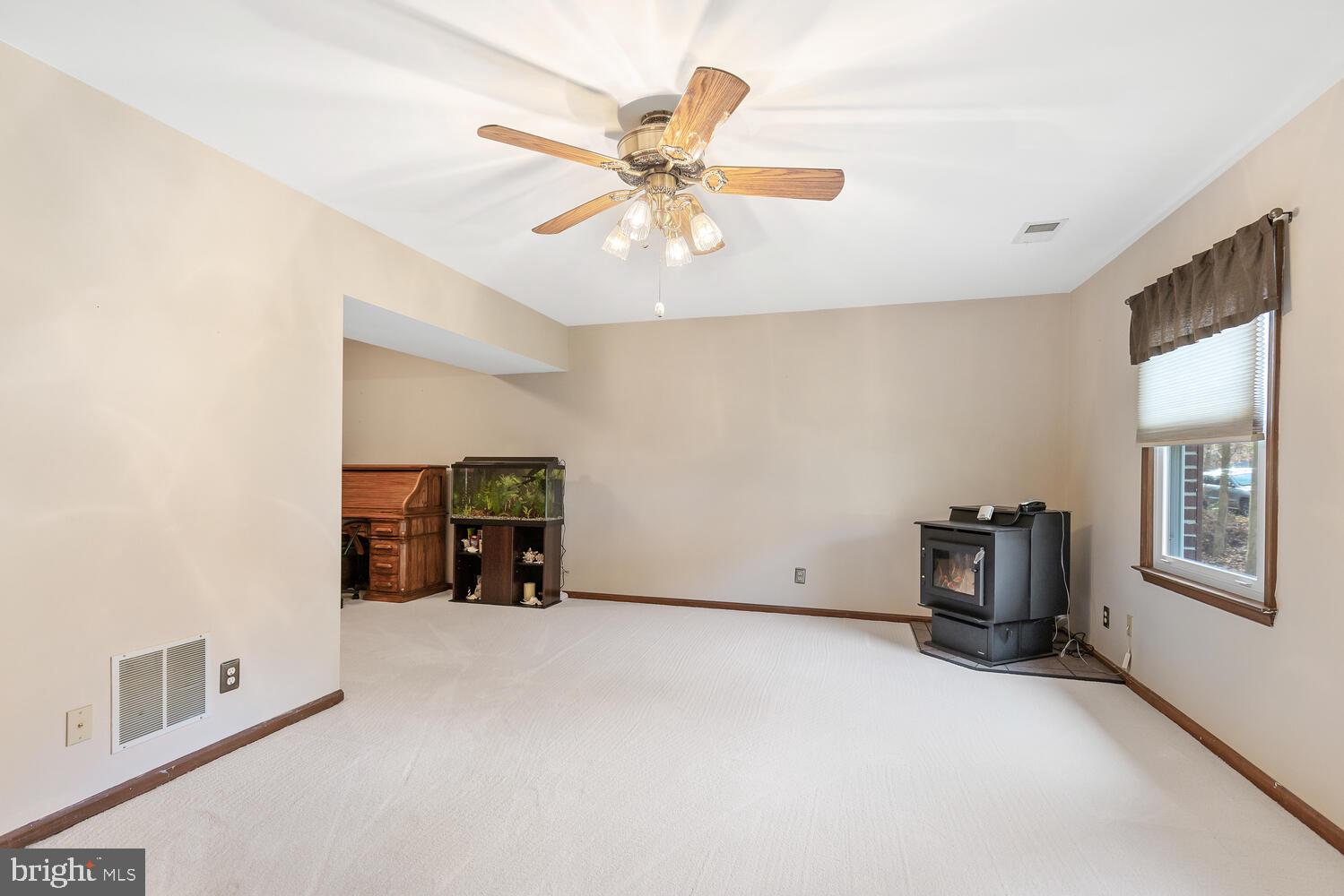 SHADOW WOODS - Residential