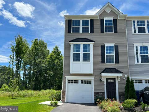 Townhouse For Rent - 1903 Spearfish Court<br/> NEWARK, DE 19702