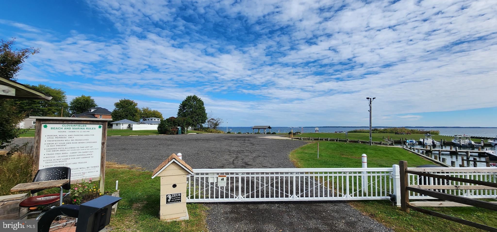 CLOVERFIELDS - Residential