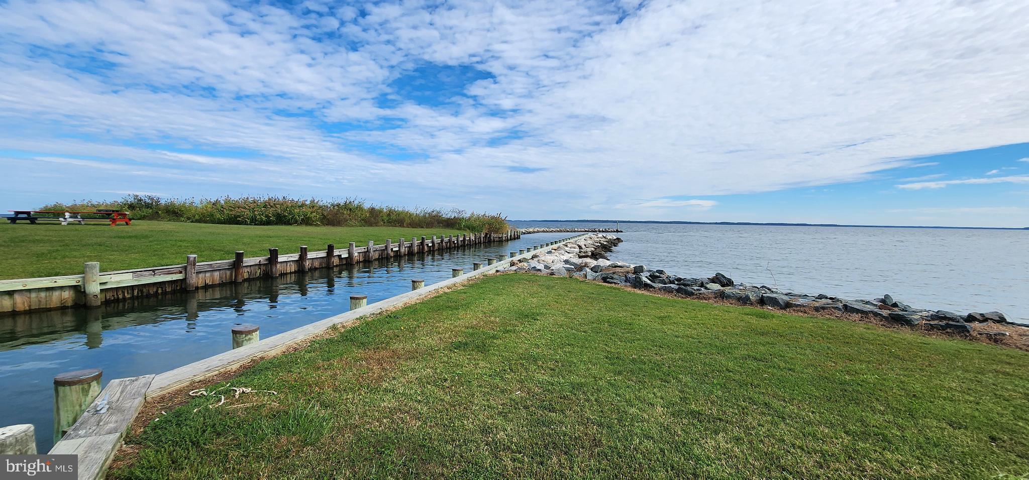 CLOVERFIELDS - Residential