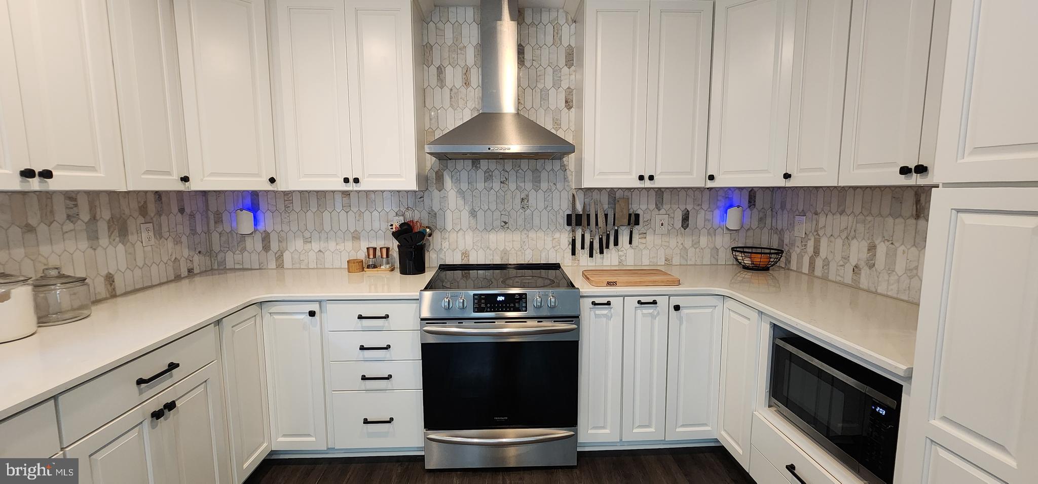 CLOVERFIELDS - Residential