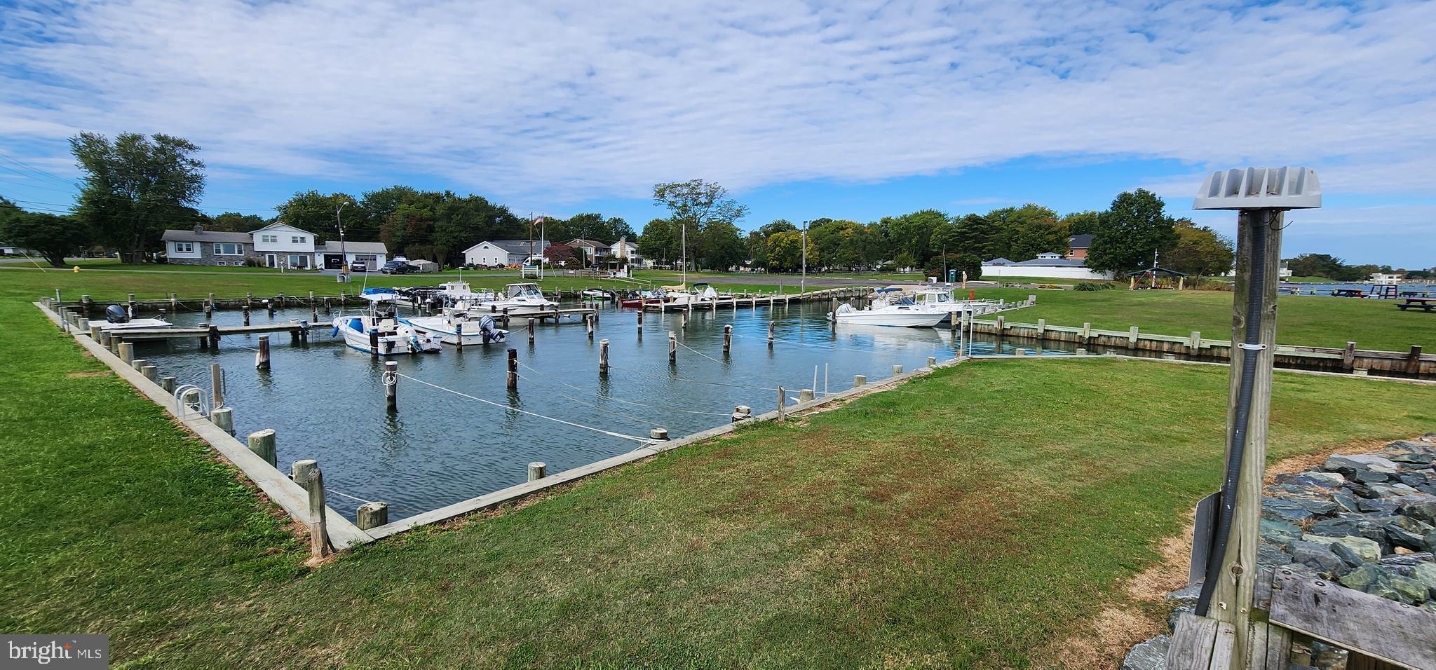 CLOVERFIELDS - Residential