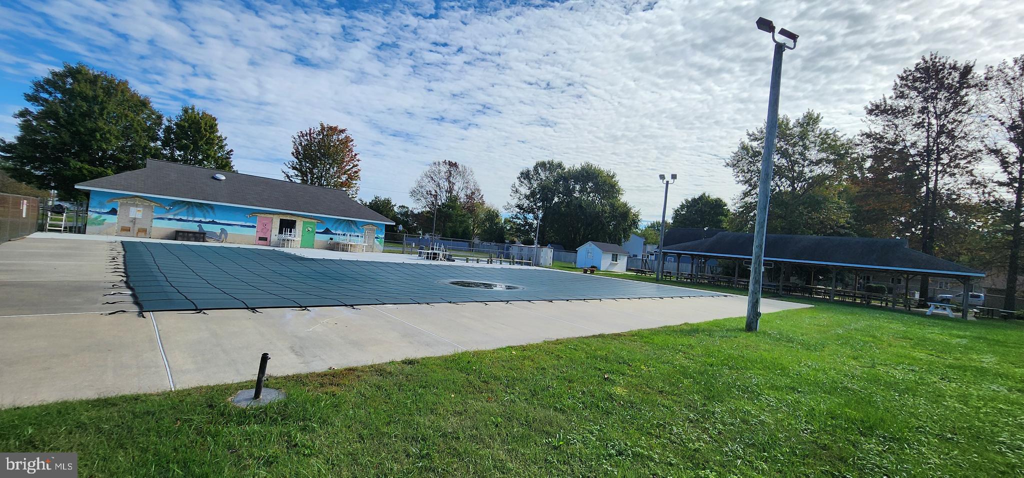 CLOVERFIELDS - Residential