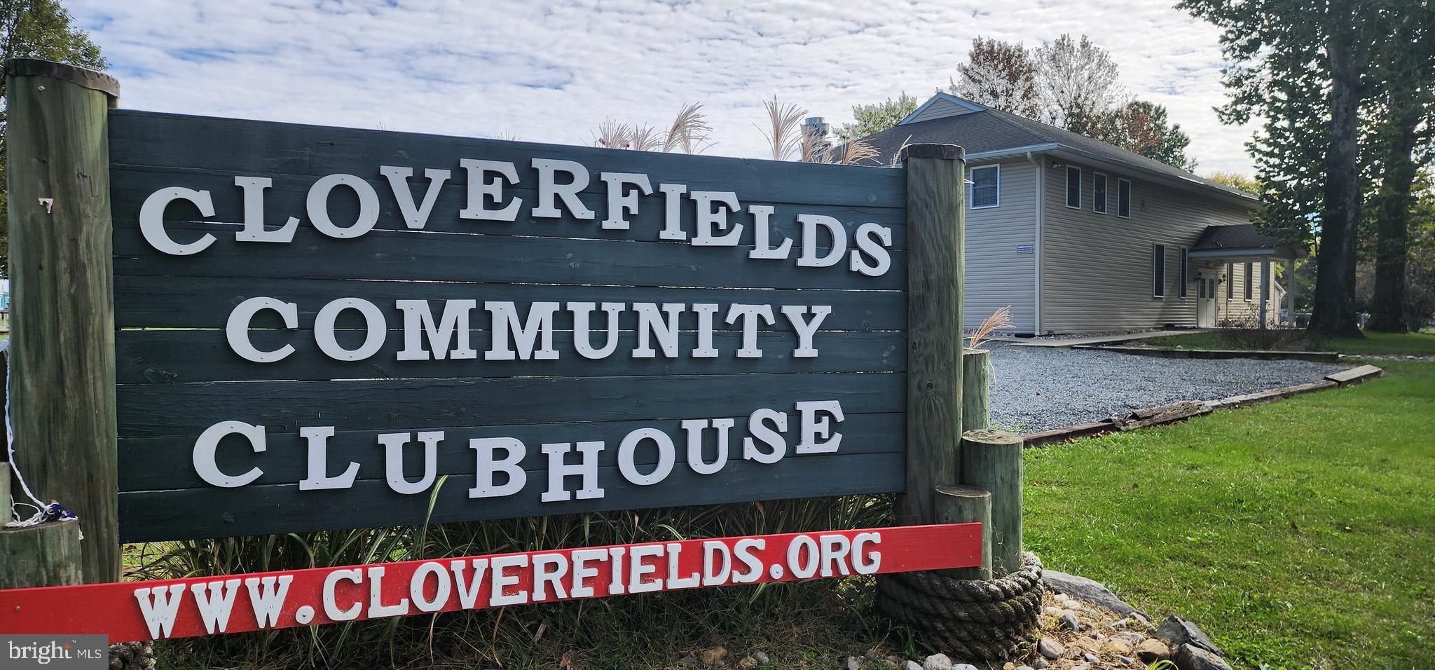 CLOVERFIELDS - Residential