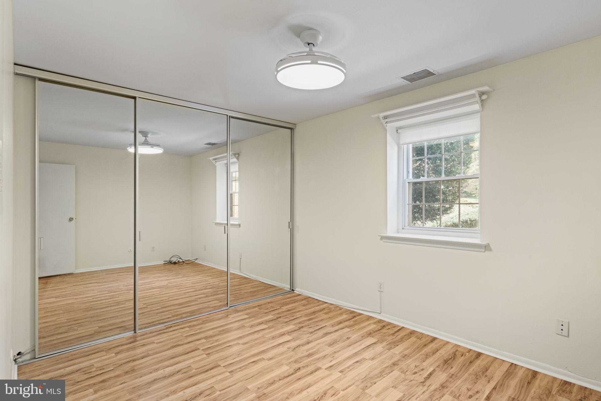 EAST FALLS - Residential