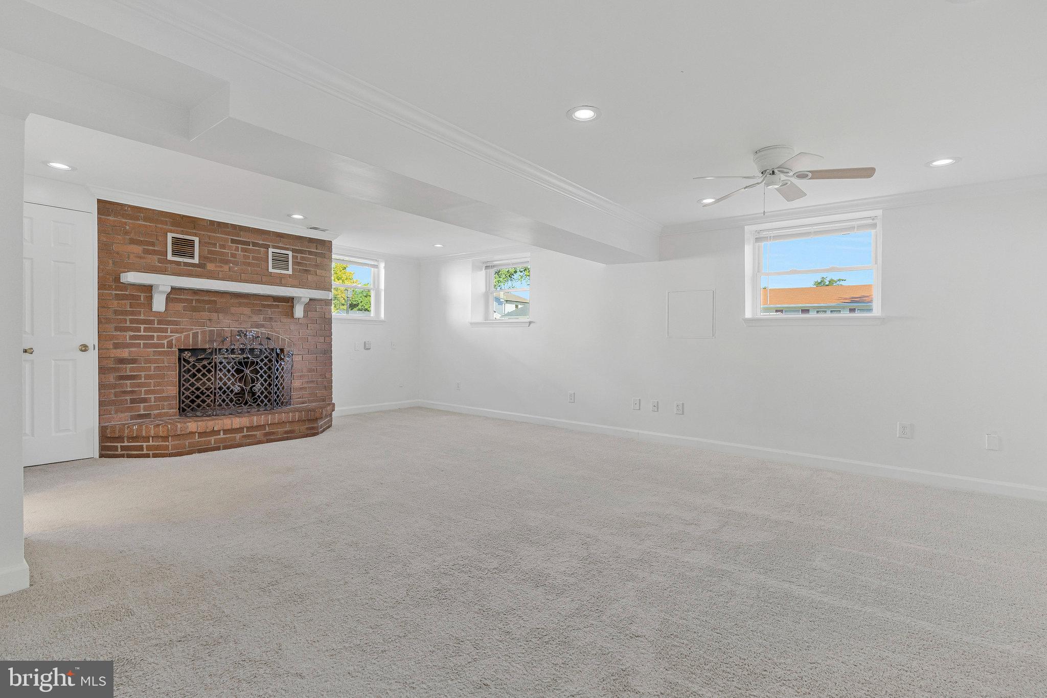 STERLING - Residential