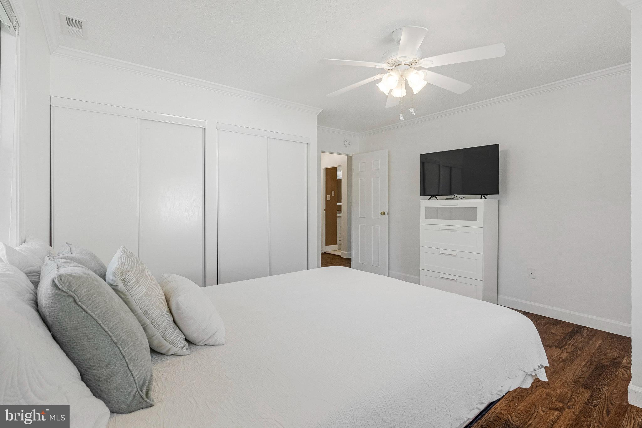 STERLING - Residential