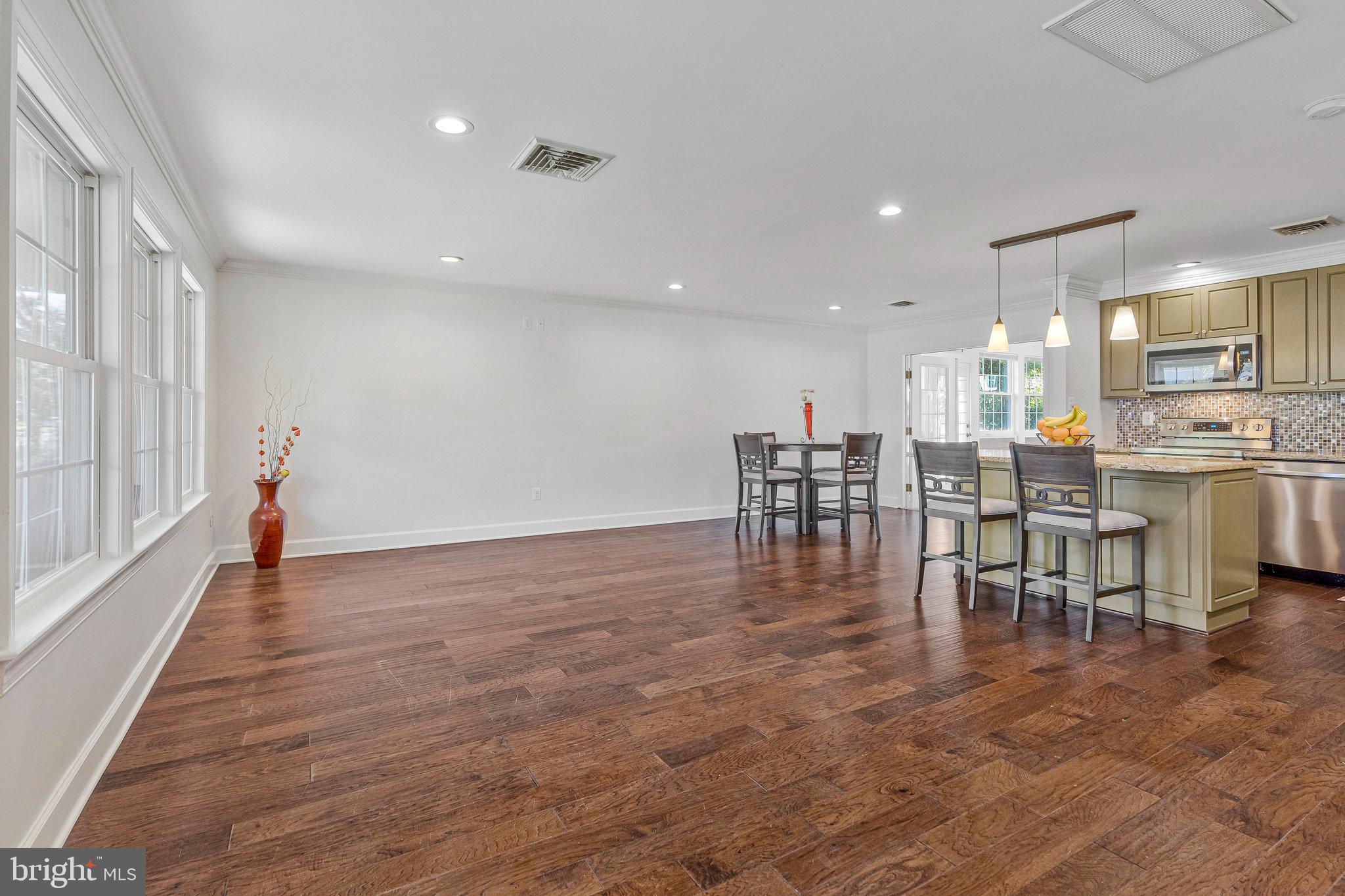 STERLING - Residential