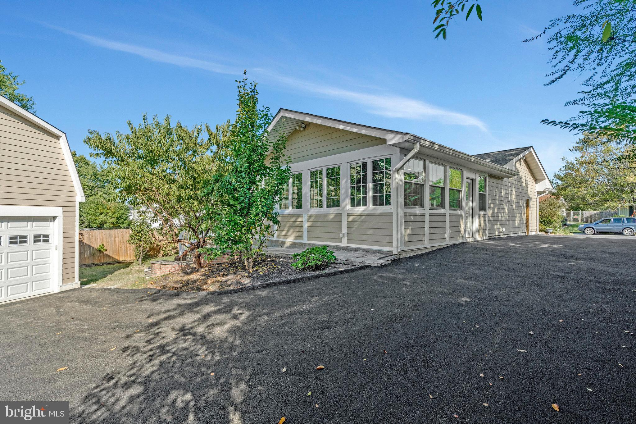 STERLING - Residential