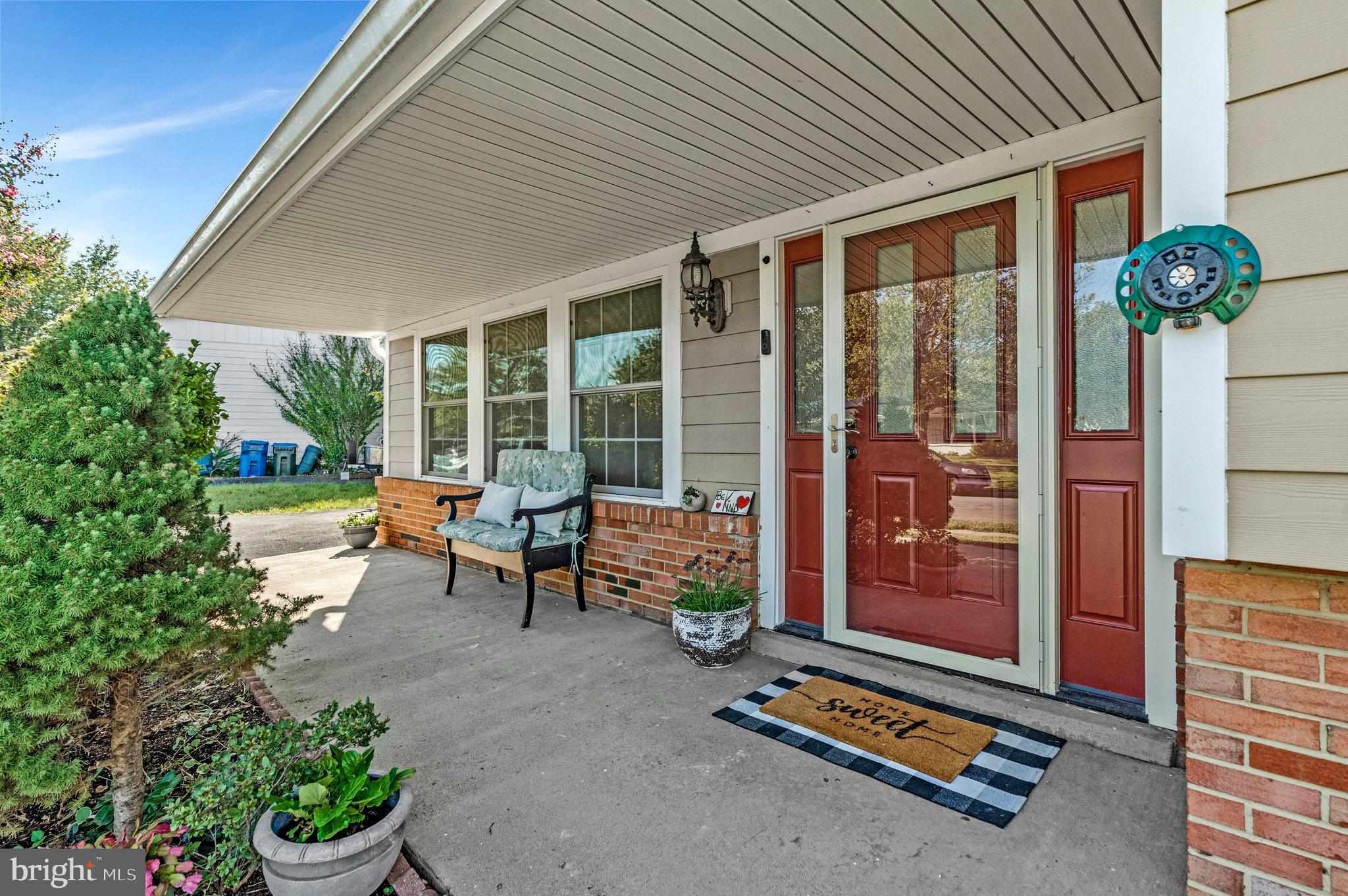 400 E POPLAR ROAD