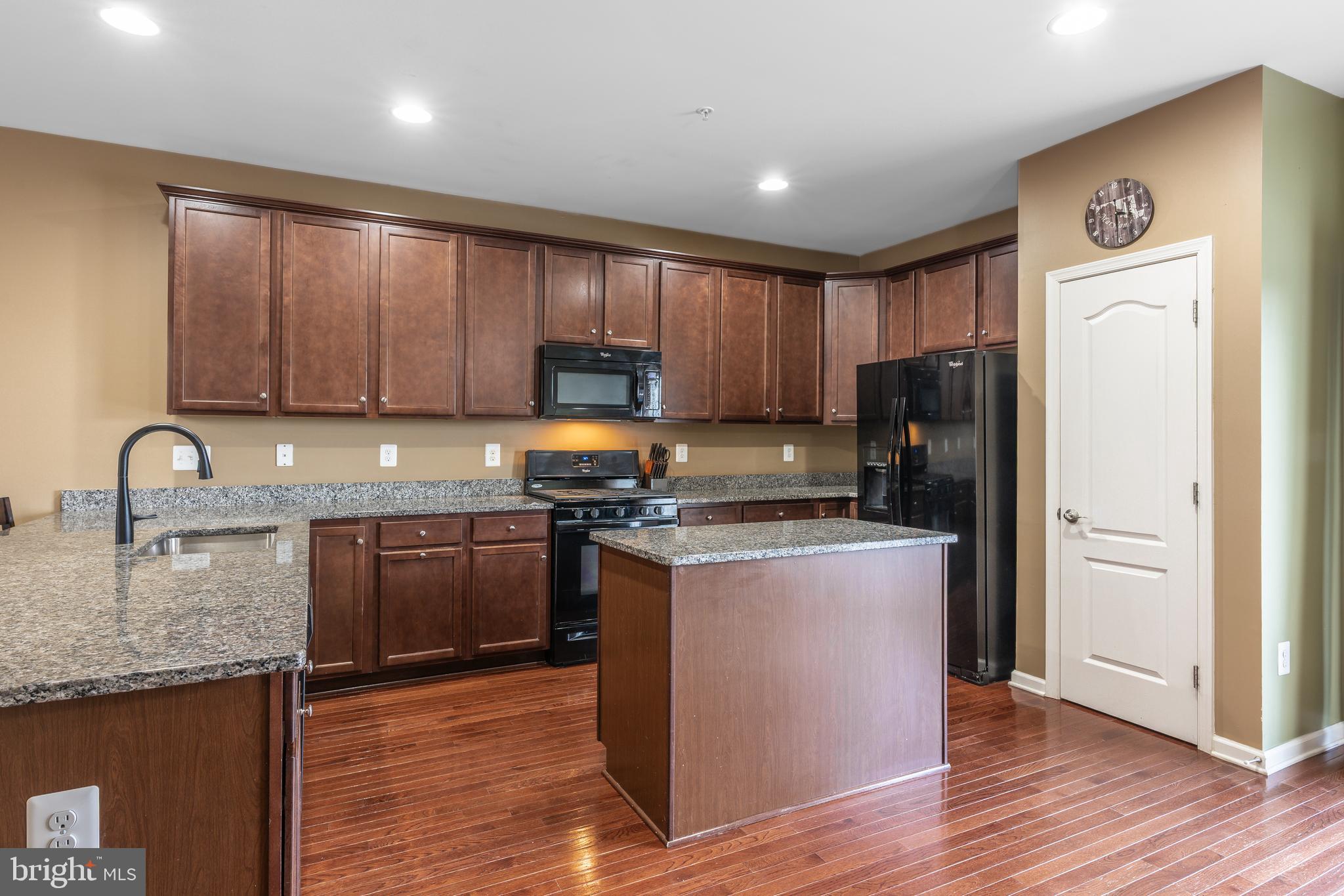 BALLARD GREEN - Residential