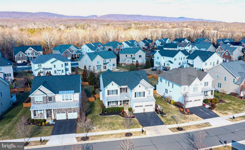 5516 BLACKBURNS FORD COURT