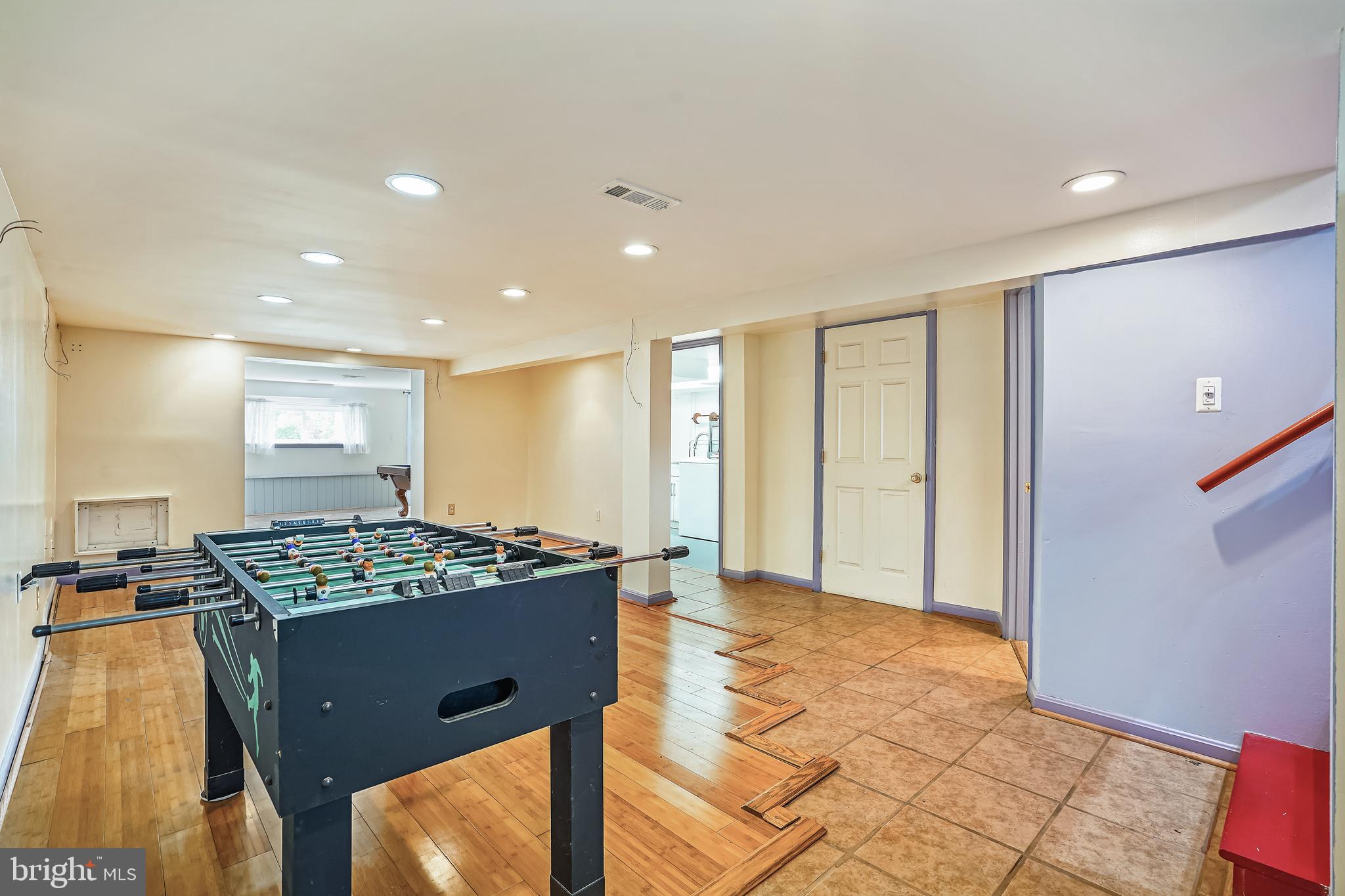 DUNN LORING - Residential